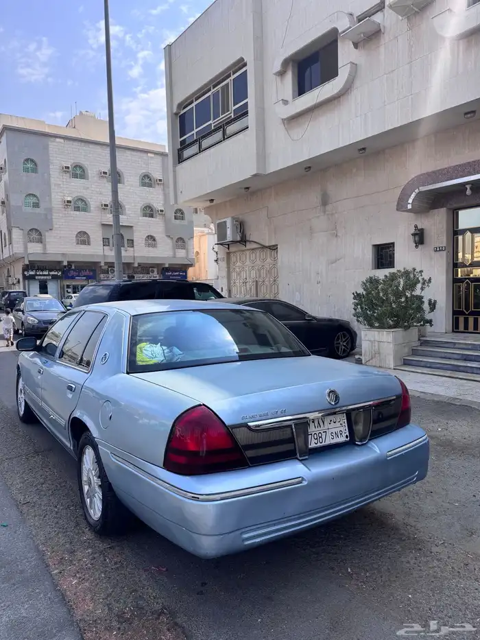 فورد جراند ماركيز 4