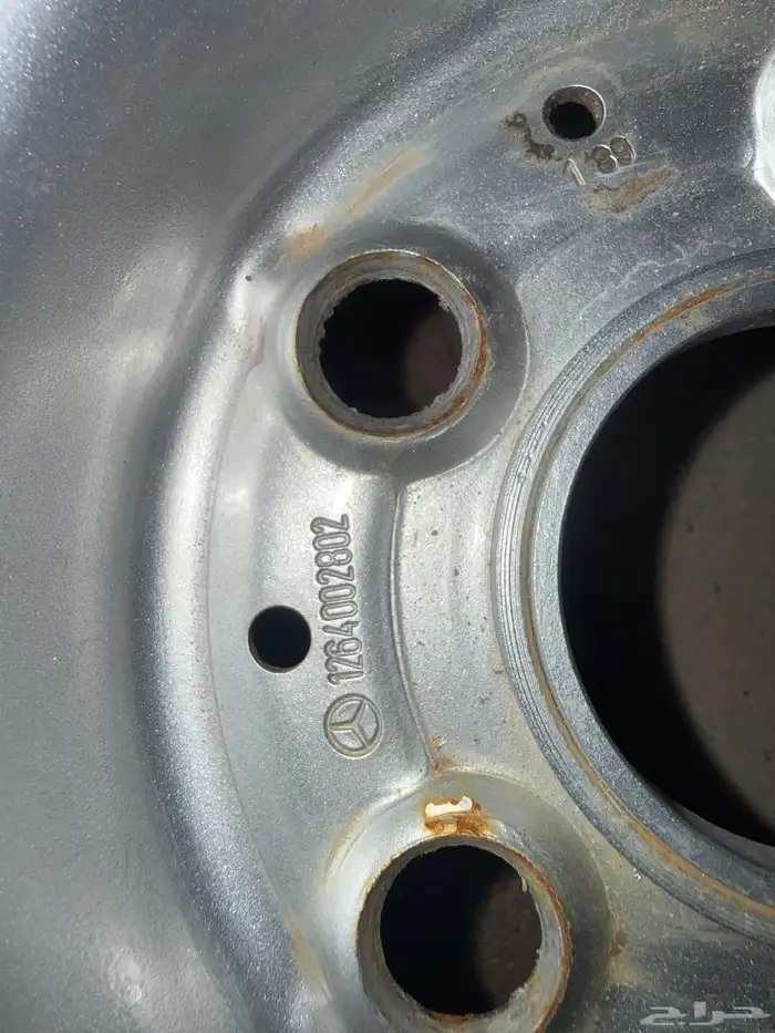 جنوط مرسيدس الماني اصلي هايلوكس للهايلوكس 1