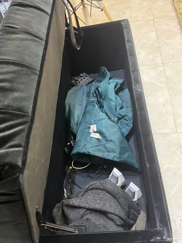 صندوق اسود اثاث 2