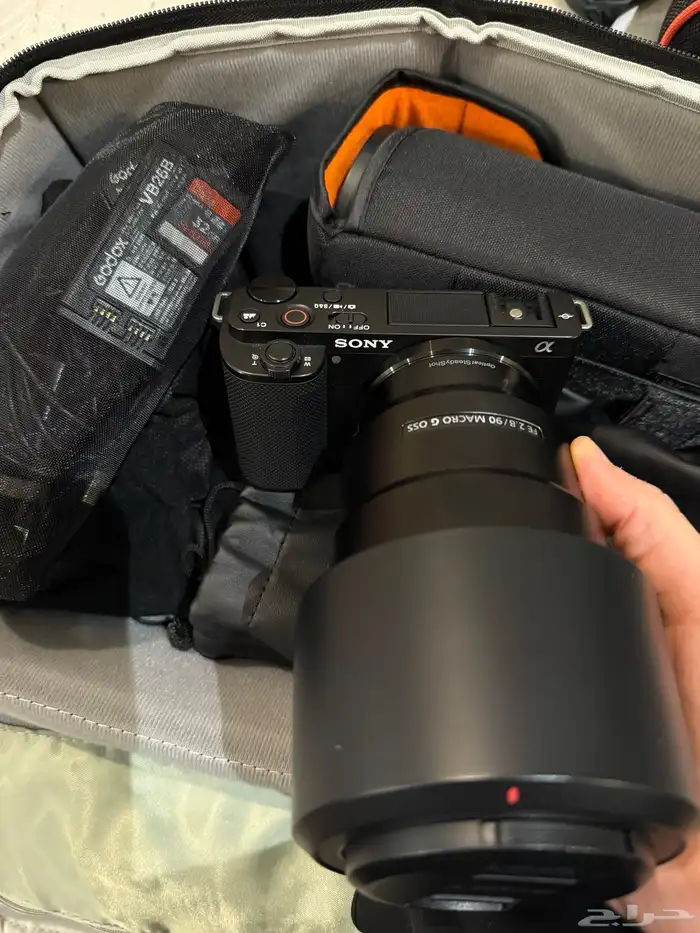 كاميرا سوني وفلاش v1 وعدسه ماكرو للبيع 5