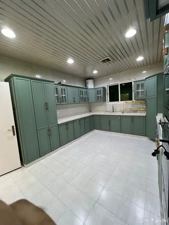 شقة للإيجار حي الحزم 13