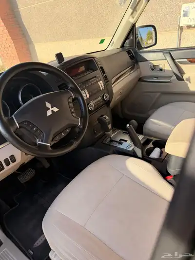 للبيع   باجيرو 2014 index