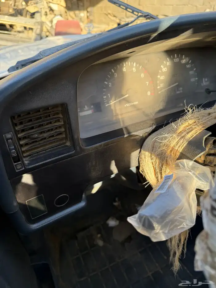 هايلكس 96 لبيع قطع غيارها تشليح 7