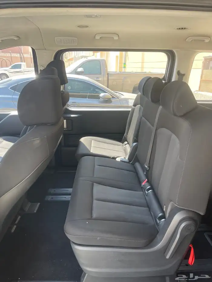 هونداي ستاريا 2022 8