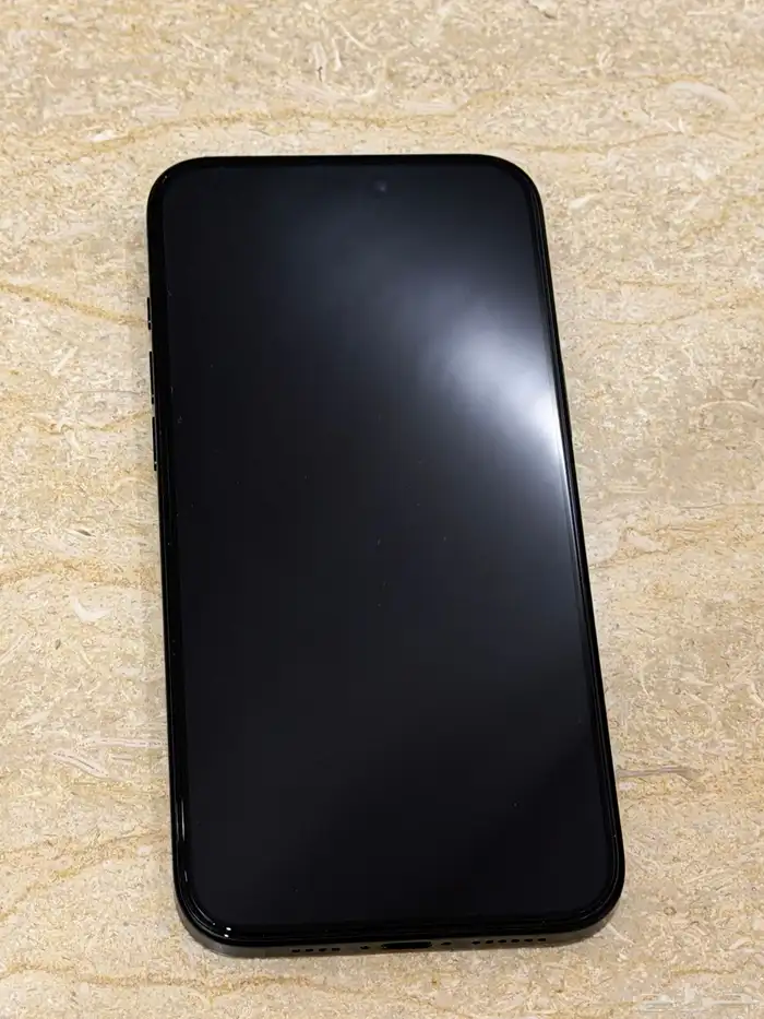 للبيع ايفون 16 بلس ( 128 جيجا ) بحالة ممتازة ب ( 2500 ) فقط 9