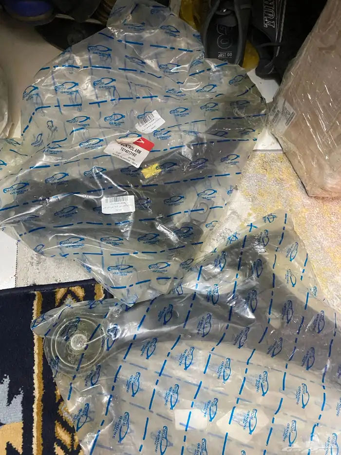 قطع غيار جيلي اي سي 8 2015 2