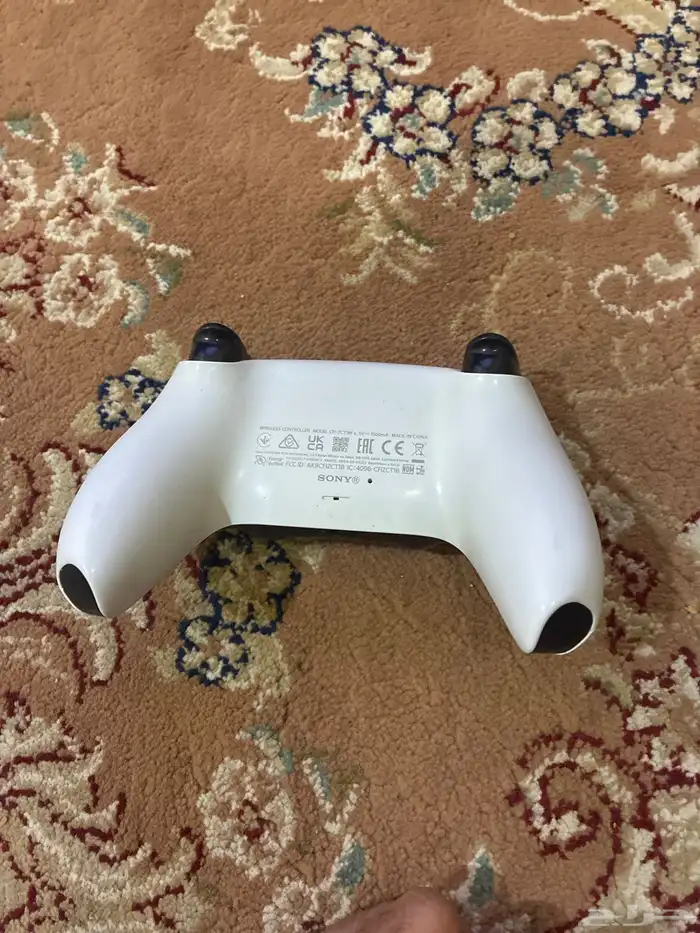 يد سوني 5 اصلية 1