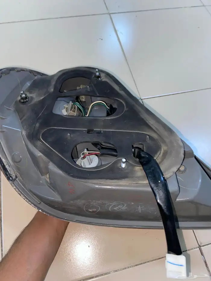 اسطب كامري 2006 اصلي يمين نظيف مشروط 6