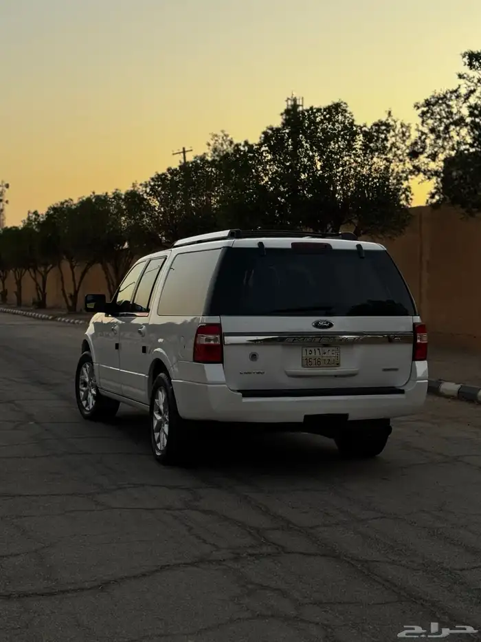 فورد اكسبيدشن 2015 3