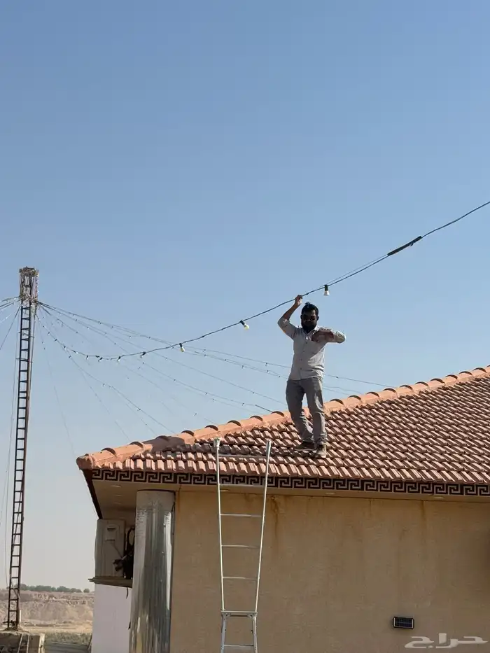 للمخيمات كهرباء شاملة وسباكة 0