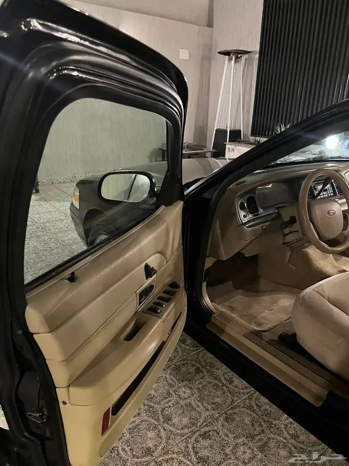 فورد فكتوريا سعودي 2011 20