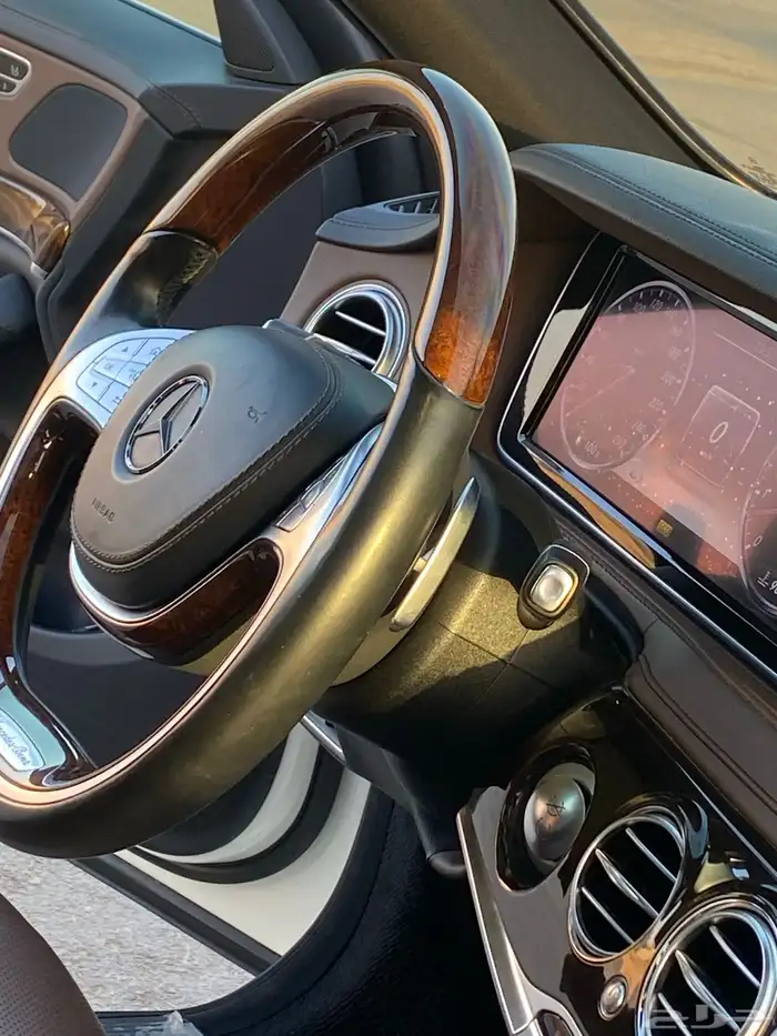 يخت مرسيدس مخزنة 3