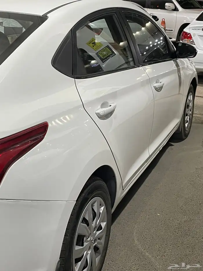 للبيع اكسنت 2019 17