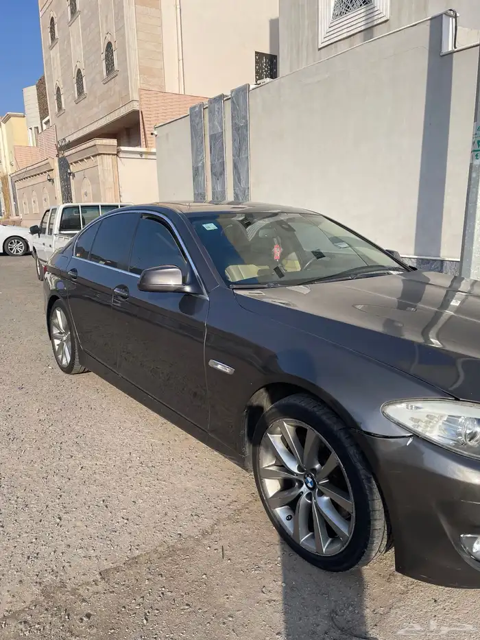 بي ام دبليو الفئة الخامسة i535 4