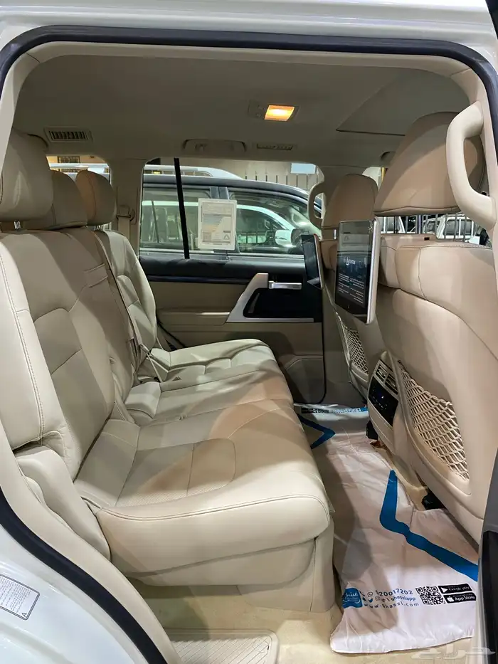 للبيع جيب في اكس ار 2020 عبداللطيف عداد 65 الف 14