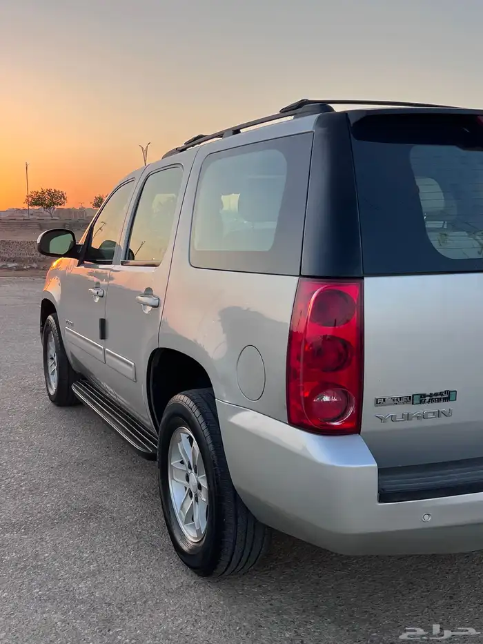 جمس يوكن 2010 7