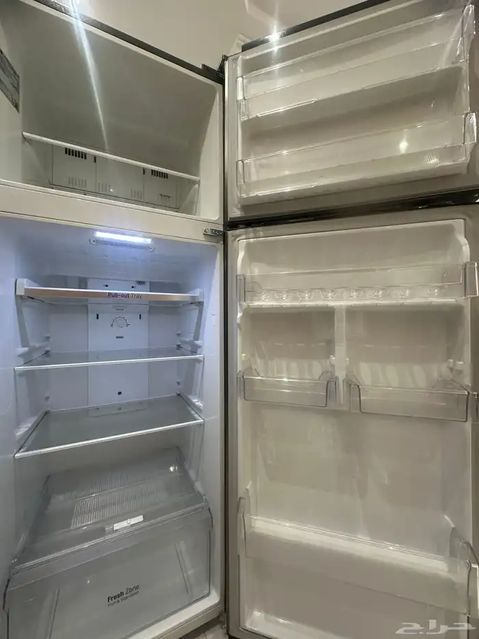 ثلاجة lg نظيفة للبيع 1