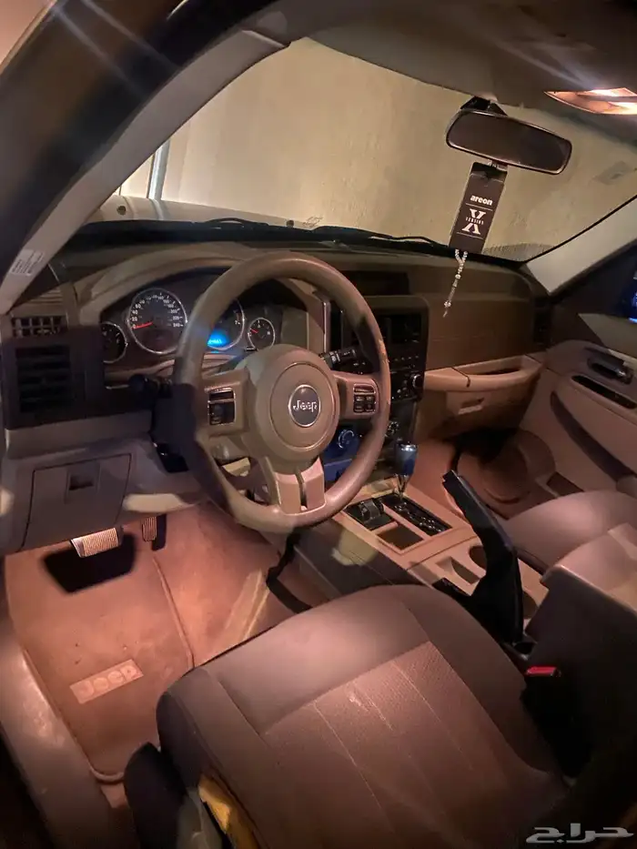 جيب شروكي ليبرتي 2012 V6 0