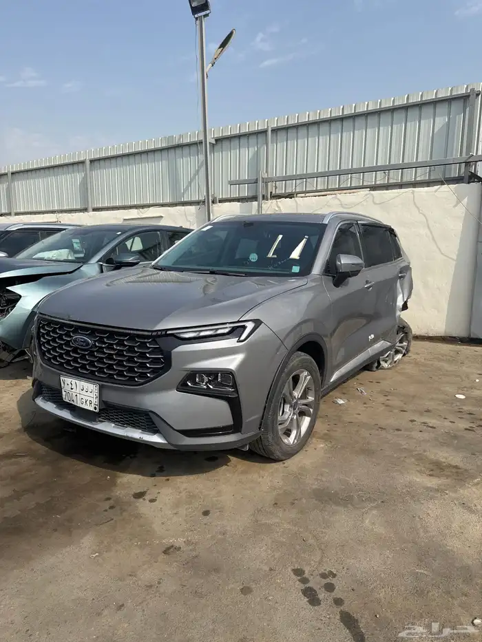 سيارات مصدومه 1