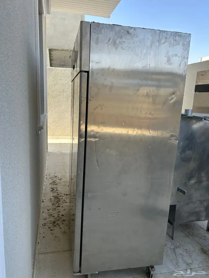 و ثلاجه و شفاط و عجانه و افران 7