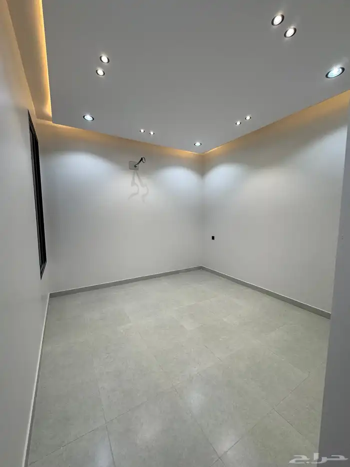 للبيع شقق تمليك أرضي 6غرف بمدخل سياره ب520 الف 15