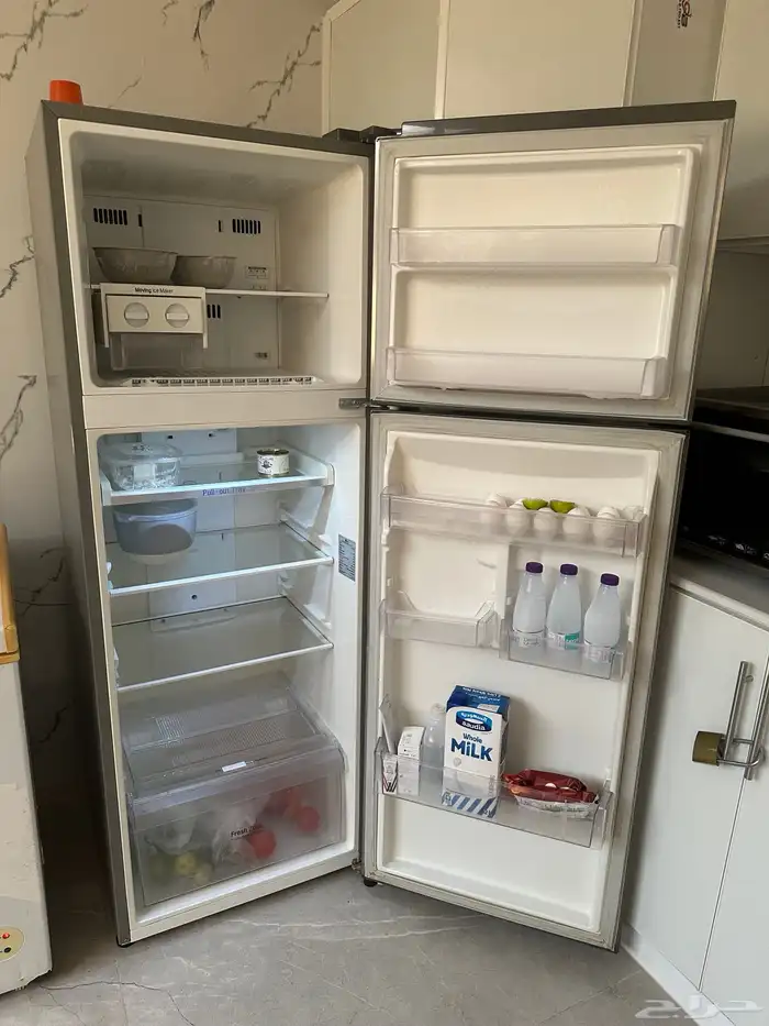 ثلاجة ال جي للبيع 1