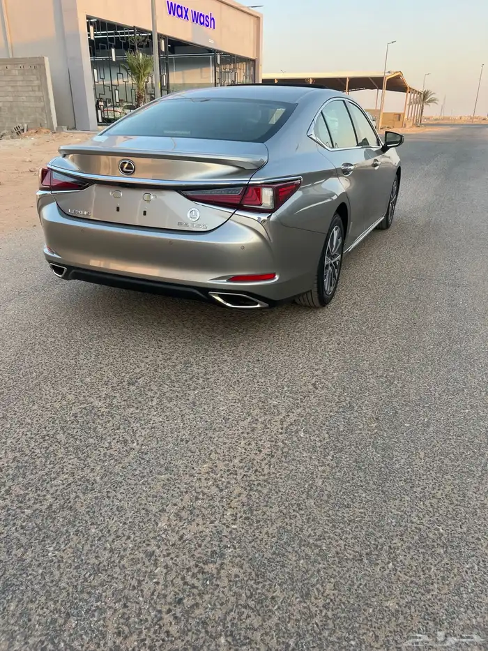 لكزس 350 اصفار 3