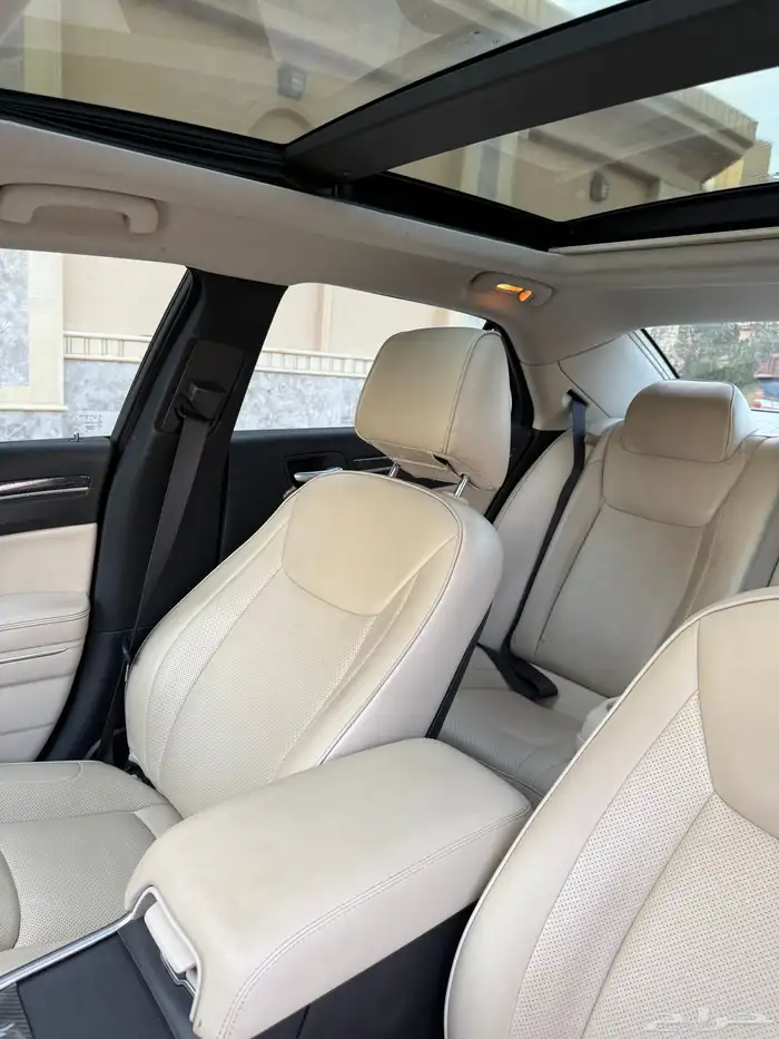 كرايسلر S نظيفة جدآ 2016 14