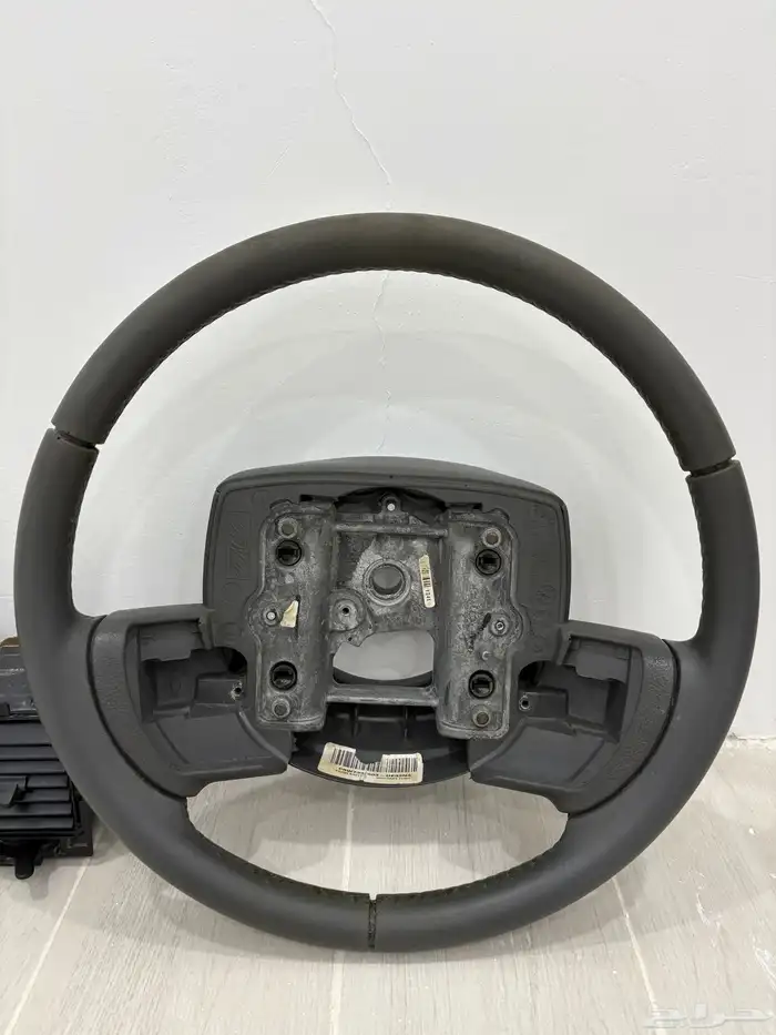 قطع فورد فكتوريا وماركيز وتاون كار 6