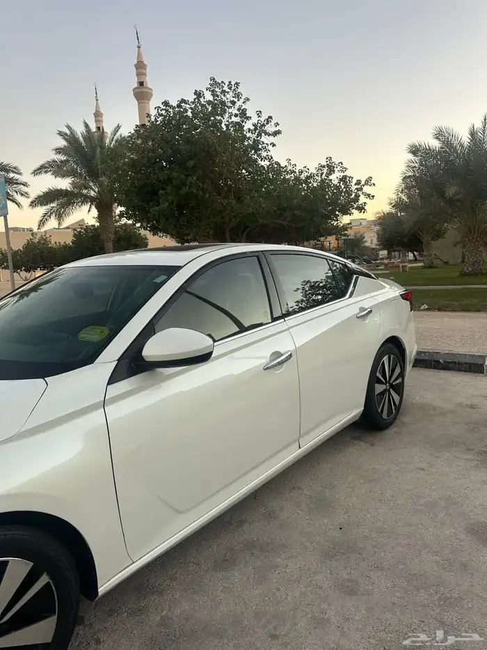 نيسان التيما 2021 SV 3