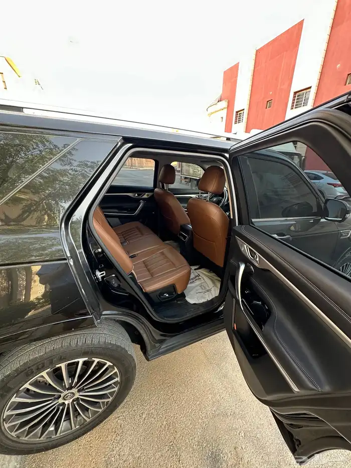 شانجان CS95 بلاتينوم للبيع أو للتنازل 3