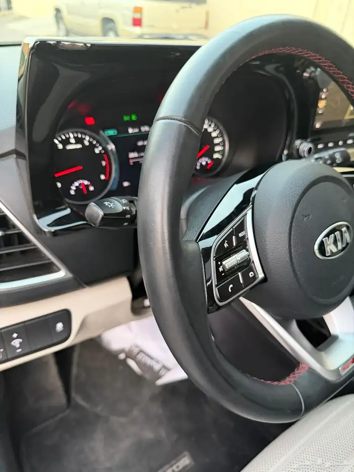 كيا سيلتوس GT فل كامل وكالة تشييكات وكالة 8