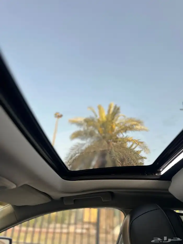 كاديلاك CTS موديل 2014 سعودي نص فل 17