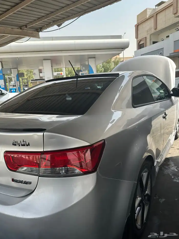 للبيع كيا سيراتو كوبيه 2013 (Cerato Koup) 8
