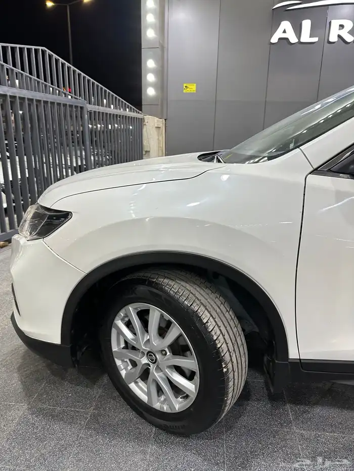 اكس تريل 2021 نص فل دبل 7 مقاعد معرض(عبيد الرشيدي) 4