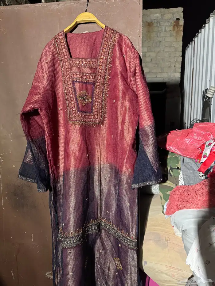 جلابيات وعبايات مستعمل نضيف 25