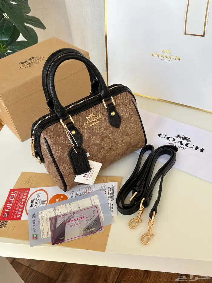 شنط ماركات درجه اولى 43