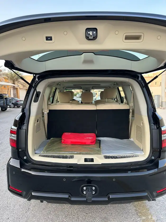 للبيع نيسان باترول 2024 SE2 18