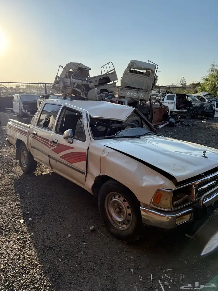 هايلكس 96 لبيع قطع غيارها تشليح 3