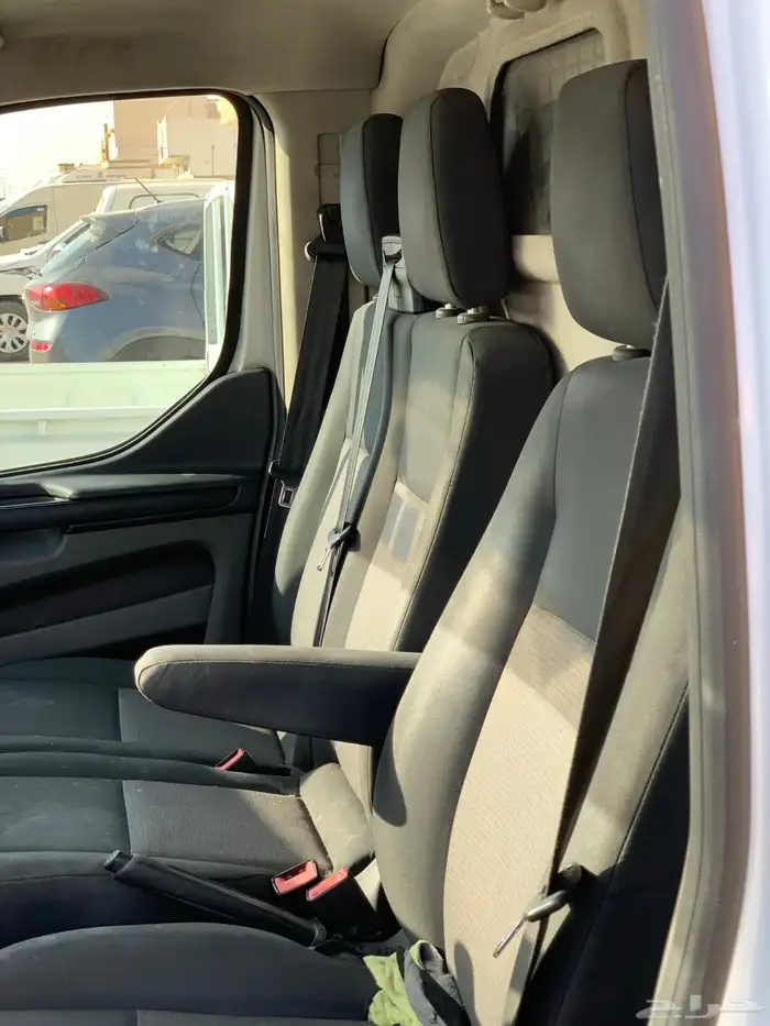 سياره فورد 4