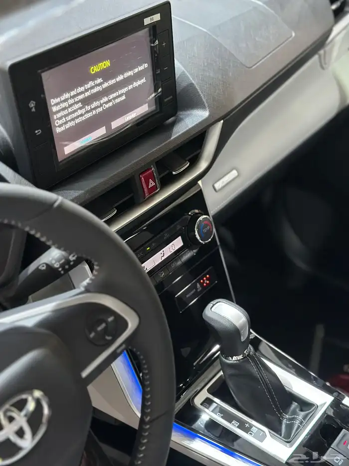 تويوتا فيلوز GLX-2025 بأفضل الأسعار والعروض 11