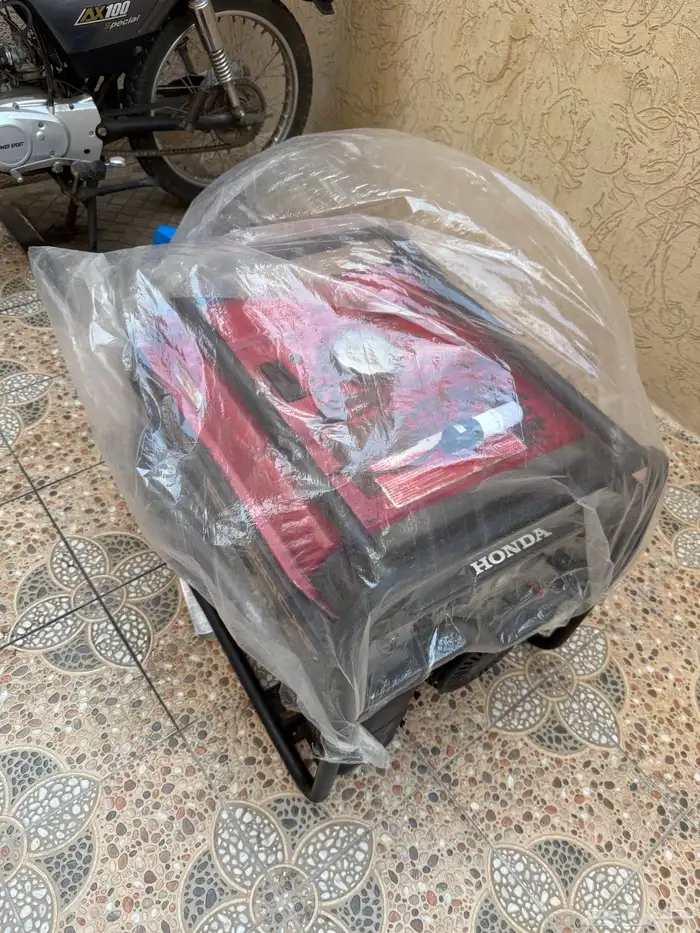 مولد هوندا EG6500CXS نظيف   الجبيل   الحد 2000 2