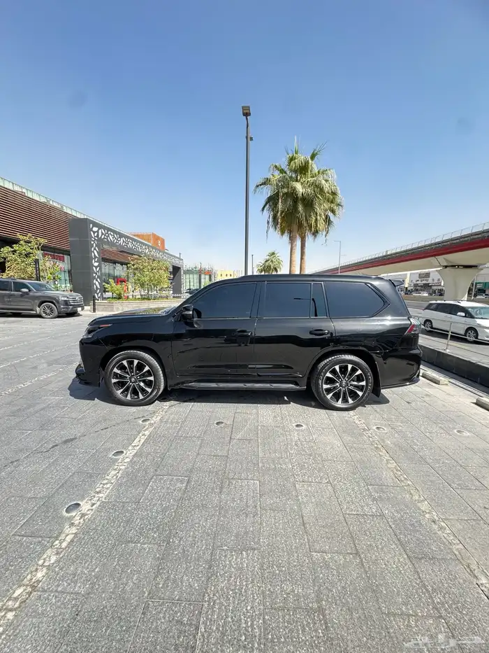 جيب لكزس 2020 اسود ملكي فل كامل سبورت(SS)ممشى 143 19