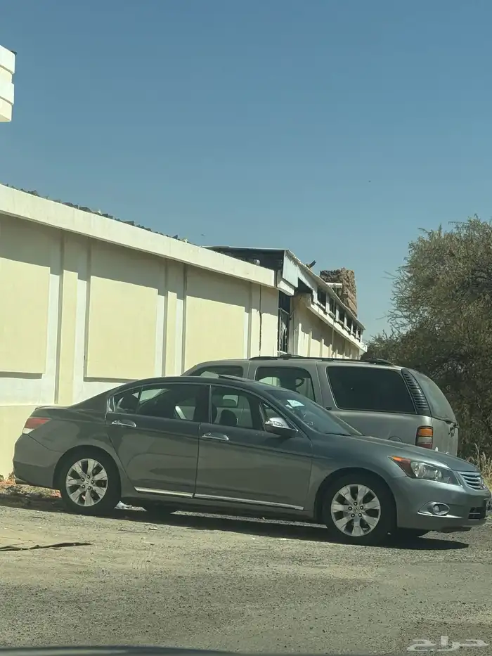 اكورد للبيع السوم في المعارض 23500 واللي صامل قريب 0