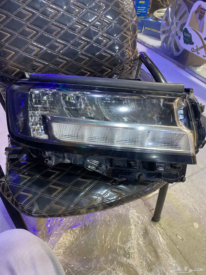 شمعه لندكلوزر تركب من 2023 إلى 2025 1