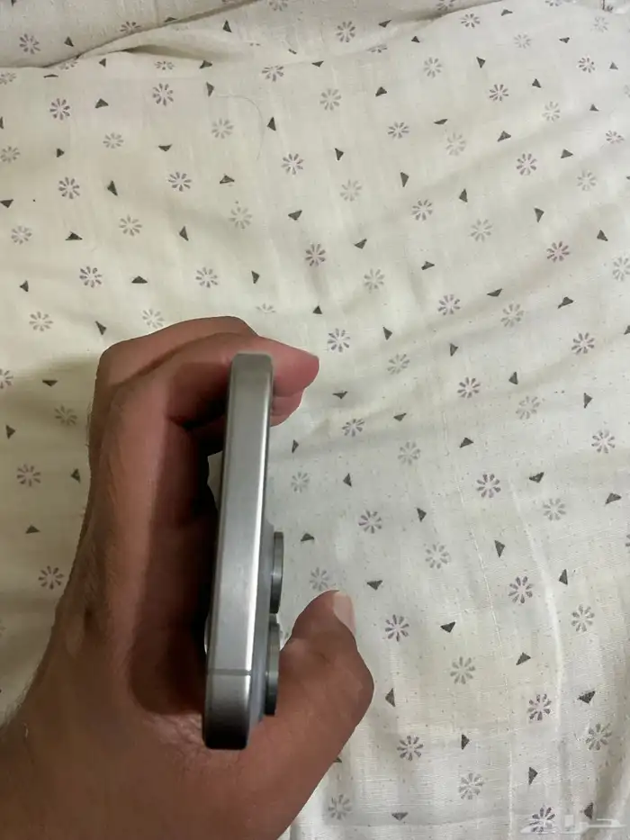 iPhone 15 pro max 100 بطاريه 3 5