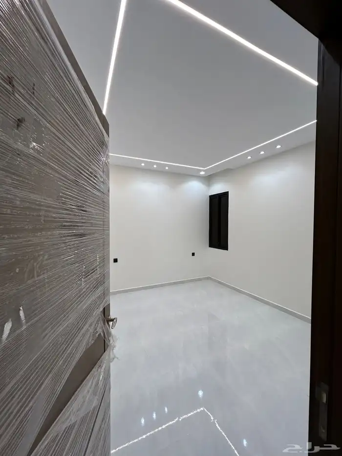 للبيع شقق فاخرة موقع متميز حي الإسكان وسط الخدمات 520 الف 17