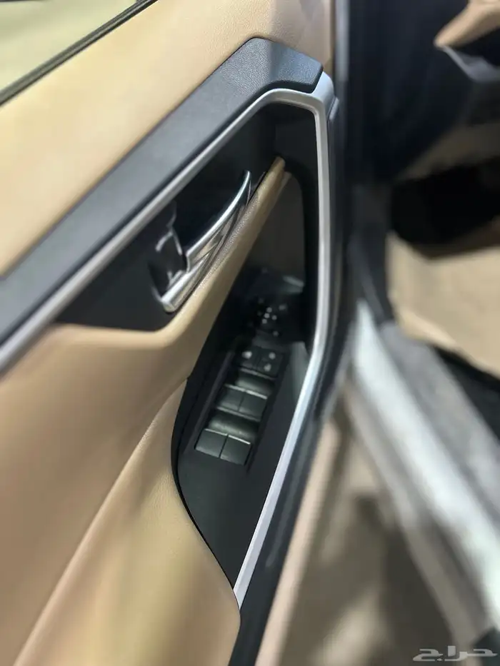 راف فور نص فل XLE موديل 25 4