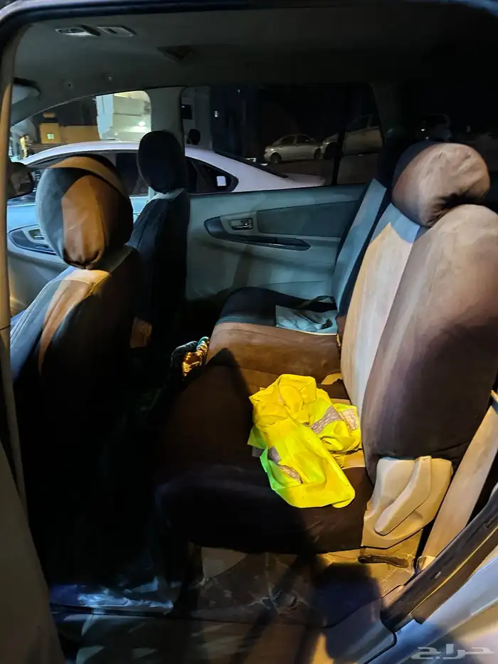 تويوتا أنوفا فاغن 2006 0