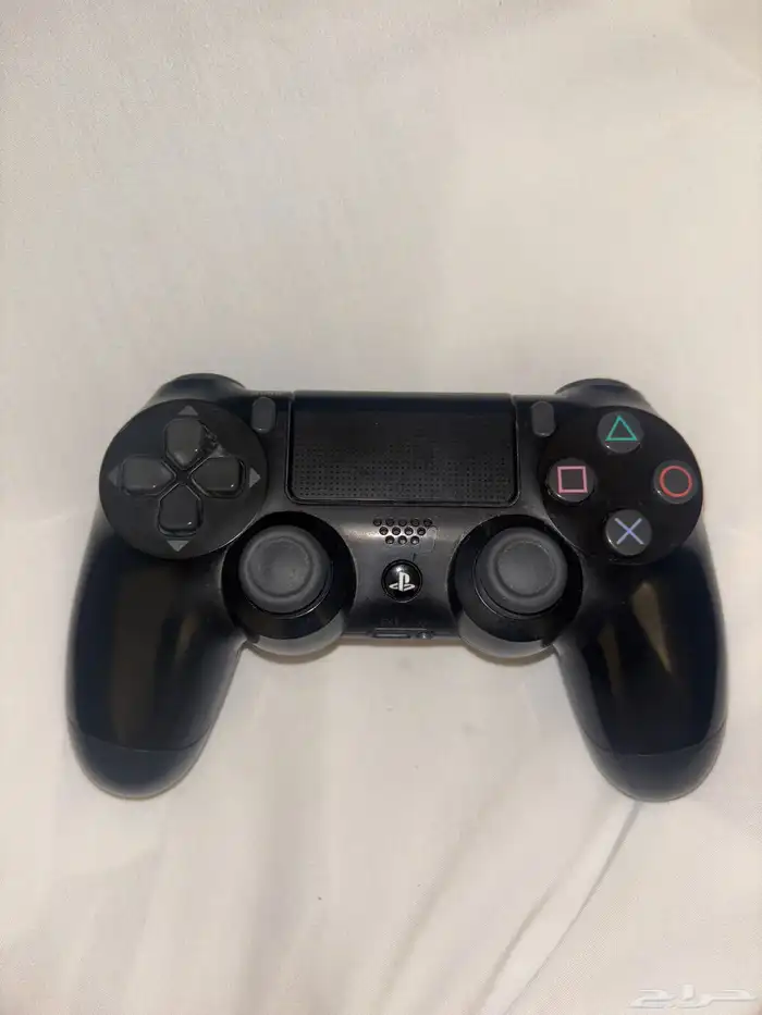 يد سوني 4 اصليه نظيفه 0